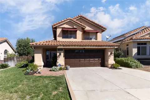 35246 Silverleaf Cir, Yucaipa, CA 92399
