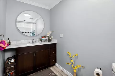 Bath - 8316 Cherokee Dr, Downey, CA 90241 photo 1 of 4