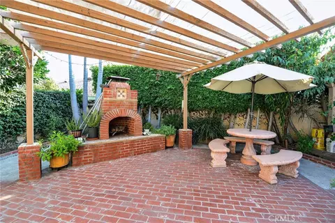 Exterior - 8316 Cherokee Dr, Downey, CA 90241 photo 3 of 4