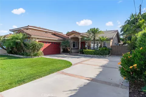 Other - 8316 Cherokee Dr, Downey, CA 90241 photo 2 of 11