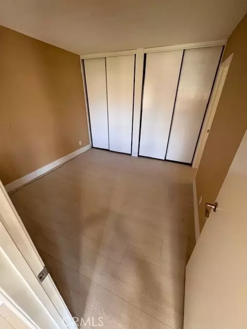 3635 Oak Crk, Ontario, CA 91761