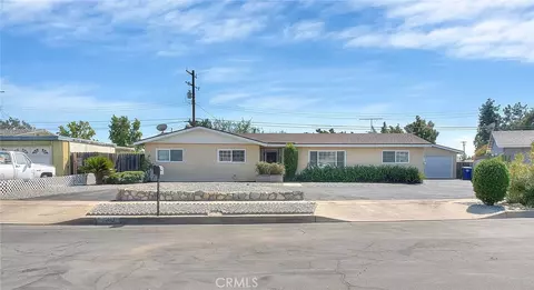 1340 Waverly Ct, Upland, CA 91786