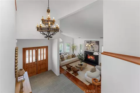 Entry Way - 1011 Rodeo Rd, Arcadia, CA 91006 photo 3 of 4