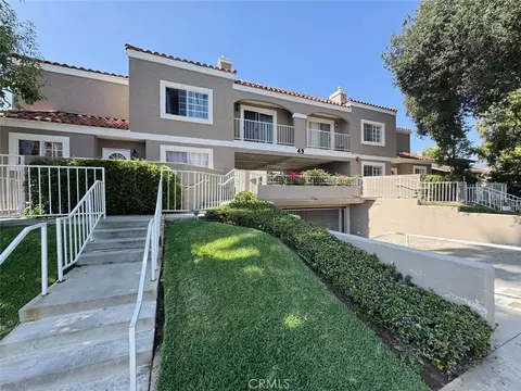 49 N Parkwood #7, Pasadena, CA 91107