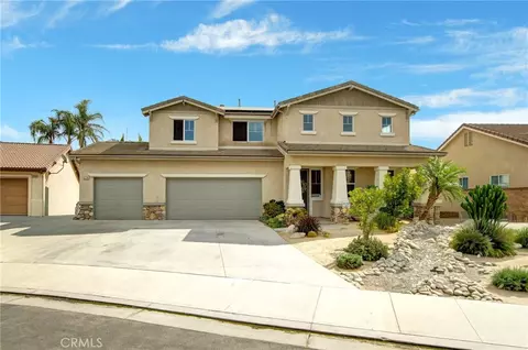 6278 Bluebell St, Eastvale, CA 92880