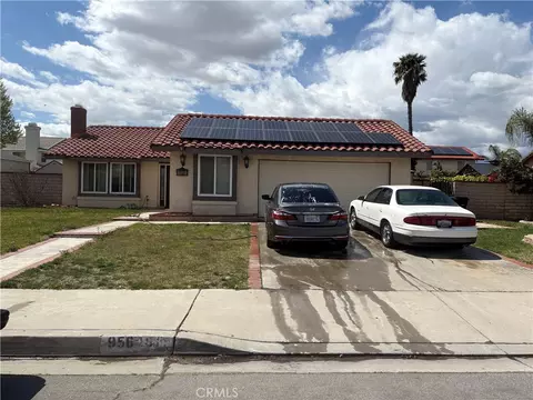 956 N Sandalwood, Rialto, CA 92376