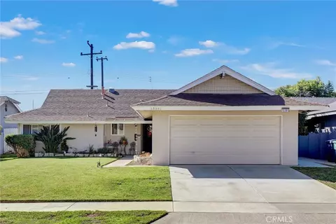 15391 Rushmoor Ln, Huntington Beach, CA 92647