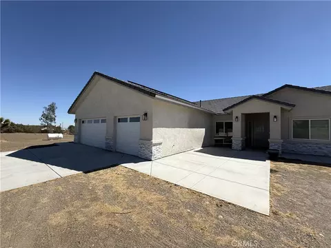 9591 Burbank Rd, Phelan, CA 92371