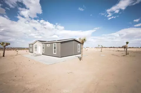 13369 Centola Rd, Phelan, CA 92371