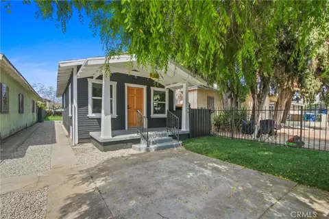 9525 Holmes Ave, Los Angeles, CA 90002