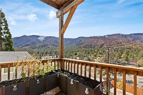 Exterior - 6284 Apple Vista Dr, Wrightwood, CA 92397 photo 4 of 25