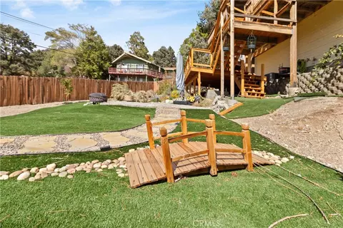 Exterior - 6284 Apple Vista Dr, Wrightwood, CA 92397 photo 21 of 25