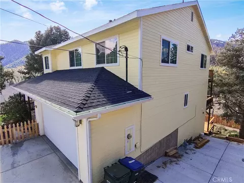 Exterior - 6284 Apple Vista Dr, Wrightwood, CA 92397 photo 1 of 25