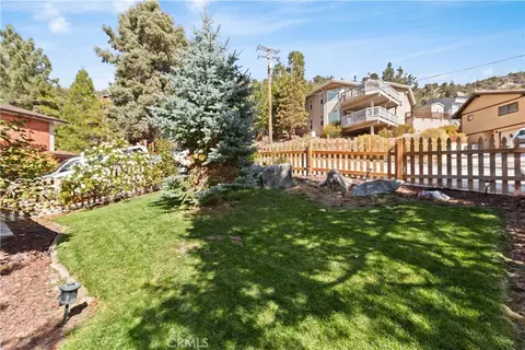 Exterior - 6284 Apple Vista Dr, Wrightwood, CA 92397 photo 25 of 25