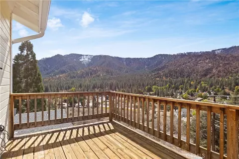 Exterior - 6284 Apple Vista Dr, Wrightwood, CA 92397 photo 8 of 25