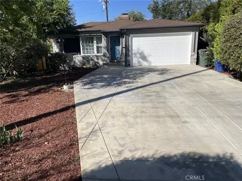 2379 Oliveras Ave, Altadena, CA 91001