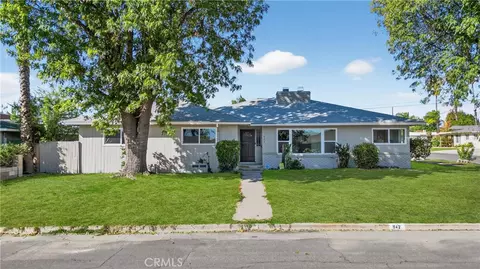 942 N Encina Ave, Rialto, CA 92376
