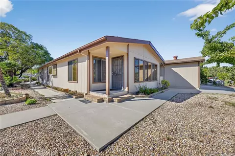 642 Roadrunner Way, Perris, CA 92570 photo 3