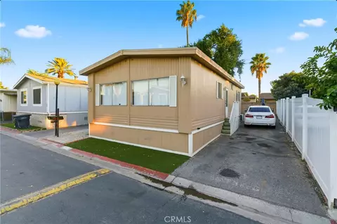 1097 N State St #101, Hemet, CA 92543