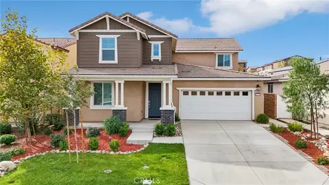 2464 Yellowstone Way, Rialto, CA 92377