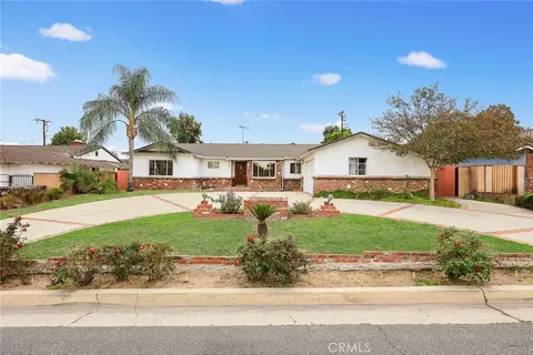 1014 S Hollenbeck, West Covina, CA 91791