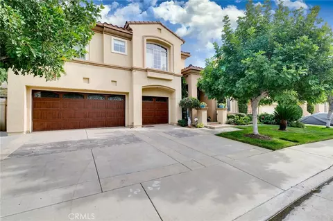 5730 Glen Oaks, La Verne, CA 91750