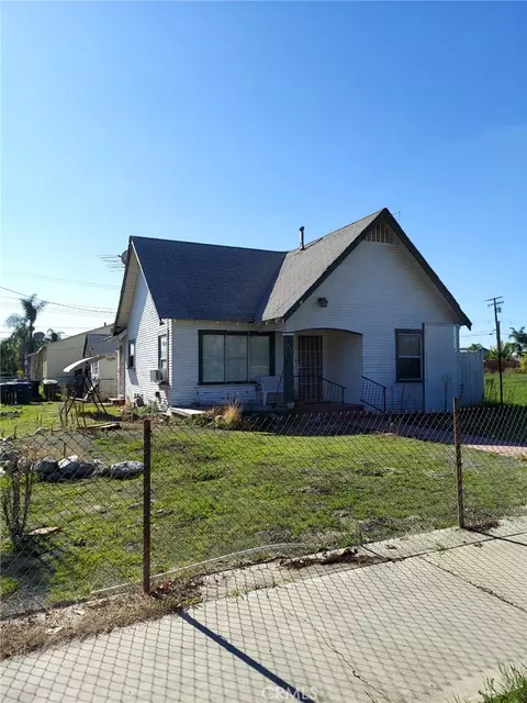 472 E, Colton, CA 92324 photo 2