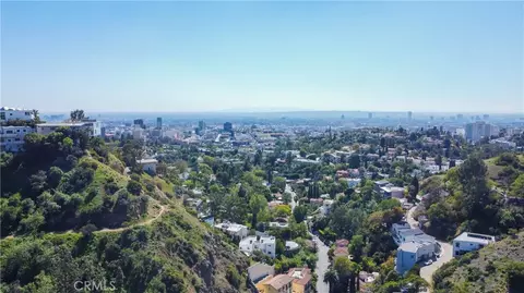 2411 N Georgius Way, Los Angeles, CA 90068