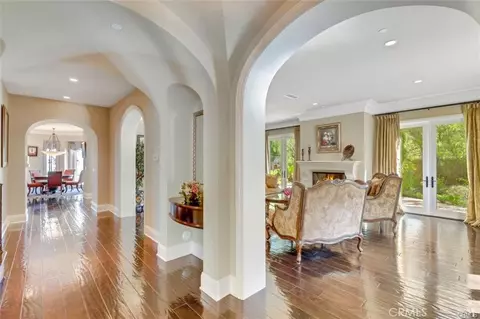 Entry Way - 21 Ridgeview, Irvine, CA 92603 photo 2 of 5