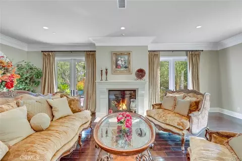 Living - 21 Ridgeview, Irvine, CA 92603 photo 3 of 7