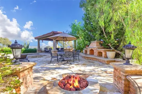 Exterior - 21 Ridgeview, Irvine, CA 92603 photo 8 of 17