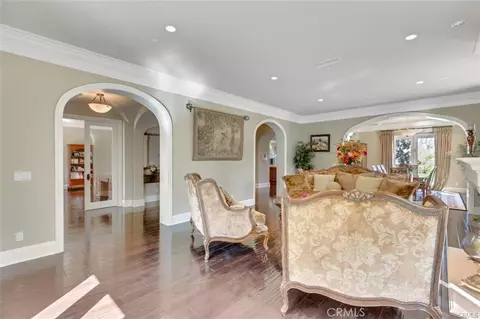 Living - 21 Ridgeview, Irvine, CA 92603 photo 2 of 7