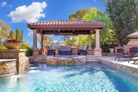 Exterior - 21 Ridgeview, Irvine, CA 92603 photo 17 of 17