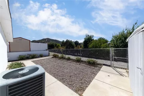 40975 Laredo Trl, Cherry Valley, CA 92223 photo 13