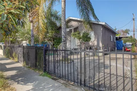 331 W 92nd St, Los Angeles, CA 90003