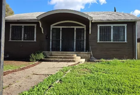 1184 N Kenmore, Los Angeles, CA 90029
