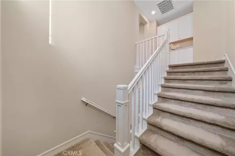 Entry Way - 157 Scale, Irvine, CA 92618 photo 8 of 16