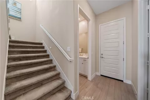 Entry Way - 157 Scale, Irvine, CA 92618 photo 7 of 16