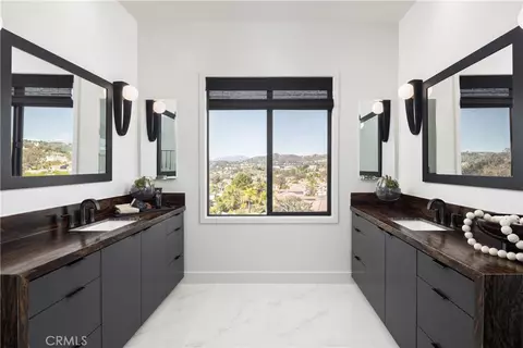 Bath - 22057 Tuscany Ct, Walnut, CA 91789 photo 2 of 3