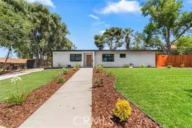 151 Barret, Riverside, CA 92507