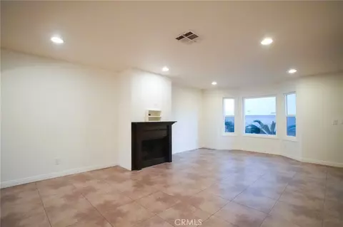 Living - 15137 Gundry Ave #F, Paramount, CA 90723 photo 2 of 4
