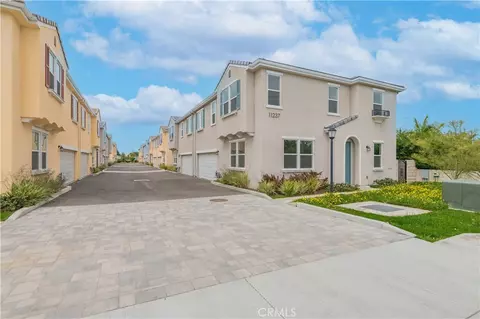 11237 Gladhill Rd #11, Whittier, CA 90604