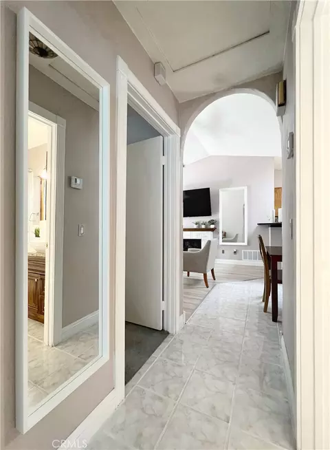 Entry Way - 2727 Eagle Creek Pl, Ontario, CA 91761 photo 2 of 2