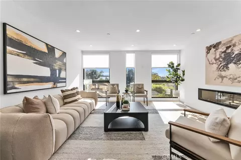 11341 Pearl St, Los Angeles, CA 90064