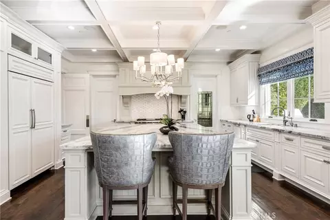 Kitchen - 450 Arbolada, Arcadia, CA 91006 photo 4 of 8