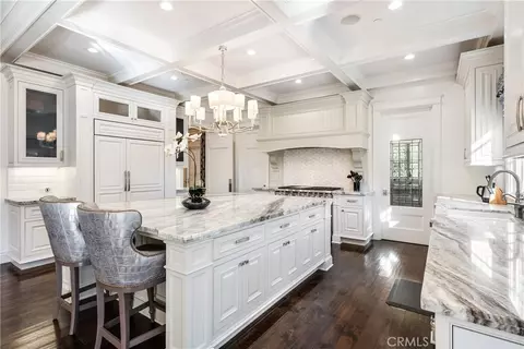 Kitchen - 450 Arbolada, Arcadia, CA 91006 photo 5 of 8