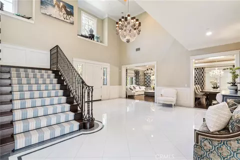 Entry Way - 450 Arbolada, Arcadia, CA 91006 photo 2 of 6