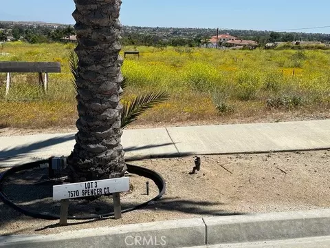 7570 Spencer Ct, Riverside, CA 92506