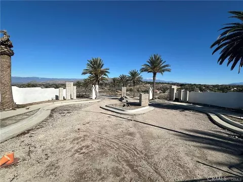 7570 Spencer Ct, Riverside, CA 92506 photo 4