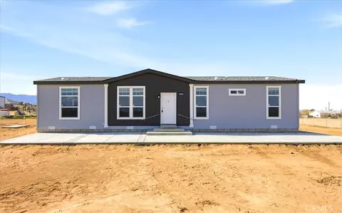 12594 Atsina Rd, Phelan, CA 92371